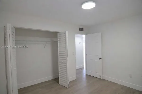 $2,500 | 6780 West 2nd Court, Unit 212, Hialeah, FL 33012
