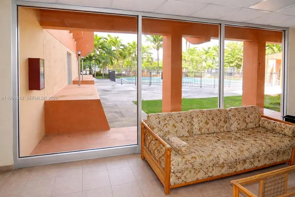$2,500 | 6780 West 2nd Court, Unit 212, Hialeah, FL 33012
