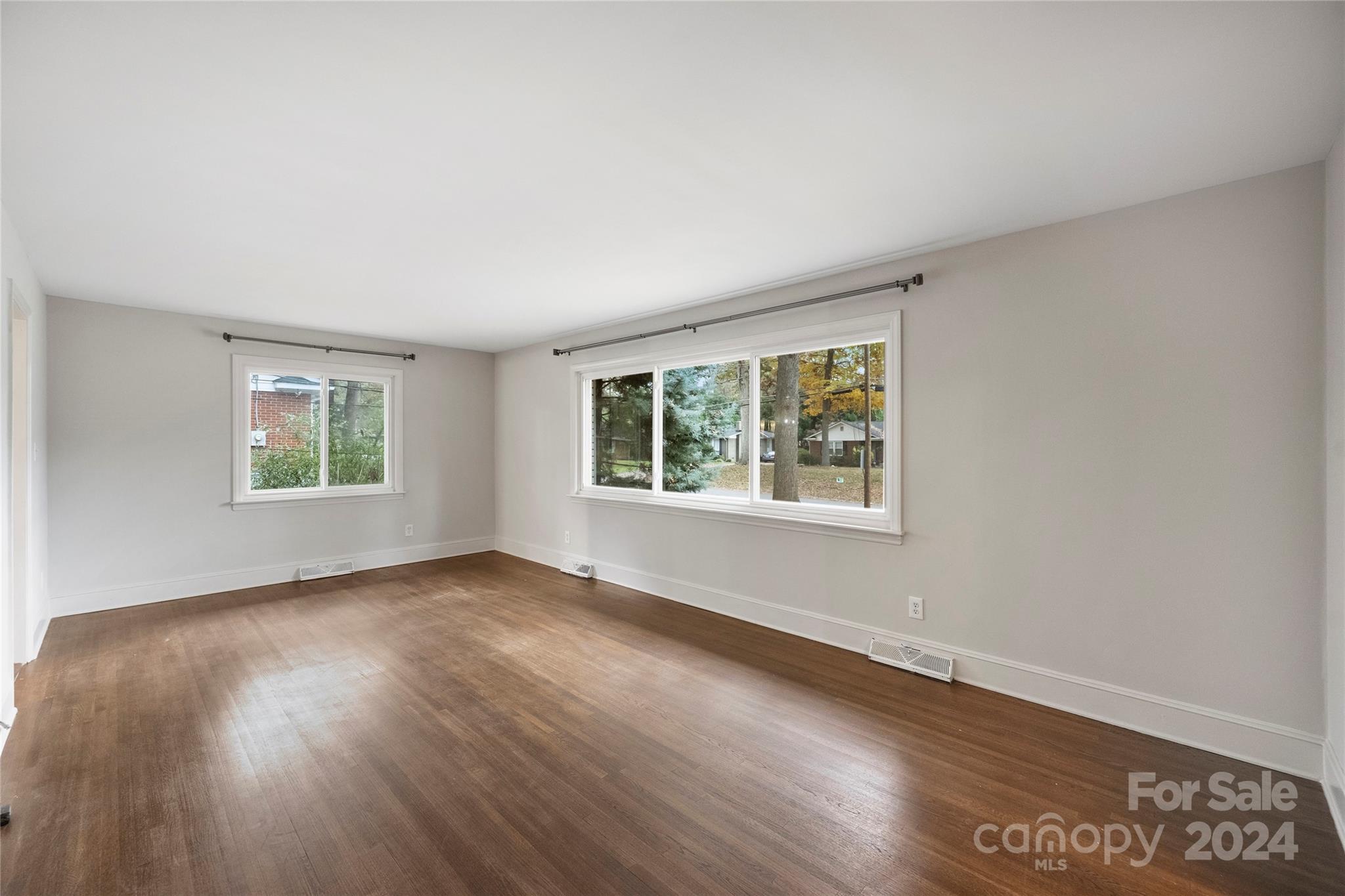 5328 Seacroft Road Charlotte, NC 28210 - Photo 12 of 40 Gallery Image 12