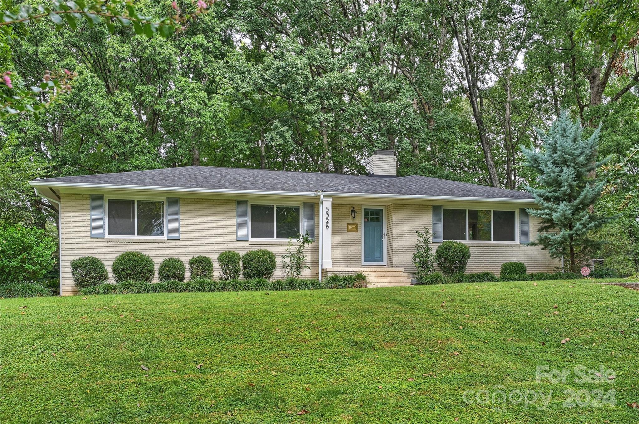 5328 Seacroft Road Charlotte, NC 28210 - Photo 5 of 40 Gallery Image 5