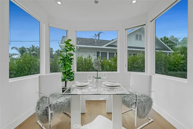 $2,995,000 | 430 West Kenneth Road, Glendale, CA 91202