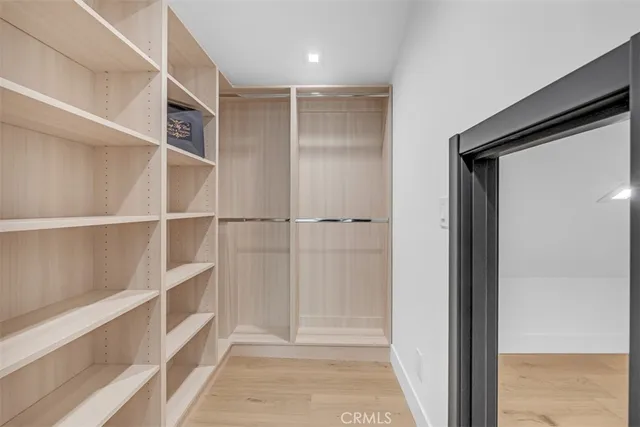 $2,995,000 | 430 West Kenneth Road, Glendale, CA 91202