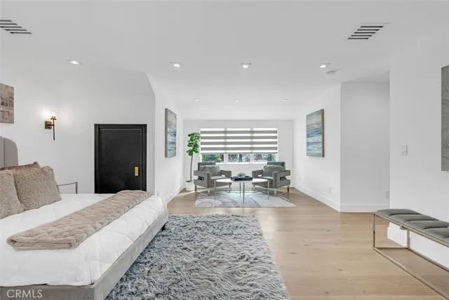 $2,995,000 | 430 West Kenneth Road, Glendale, CA 91202