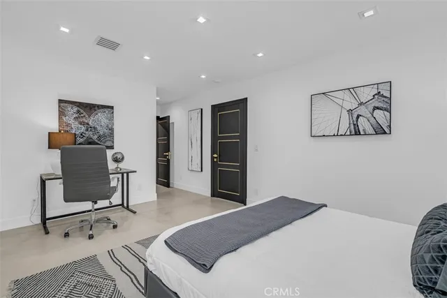 $2,995,000 | 430 West Kenneth Road, Glendale, CA 91202