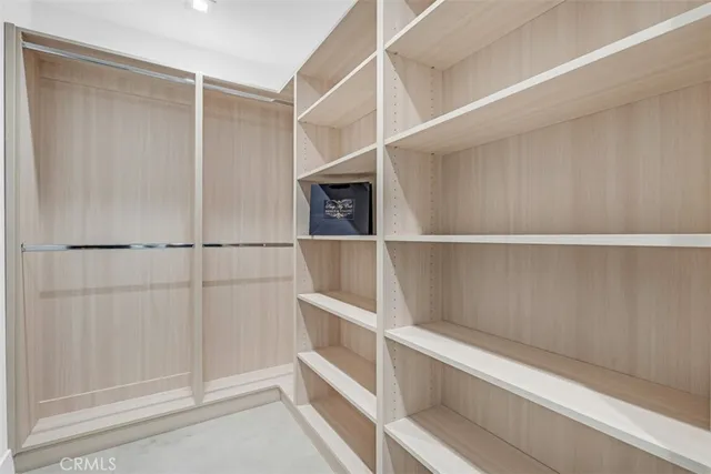 $2,995,000 | 430 West Kenneth Road, Glendale, CA 91202