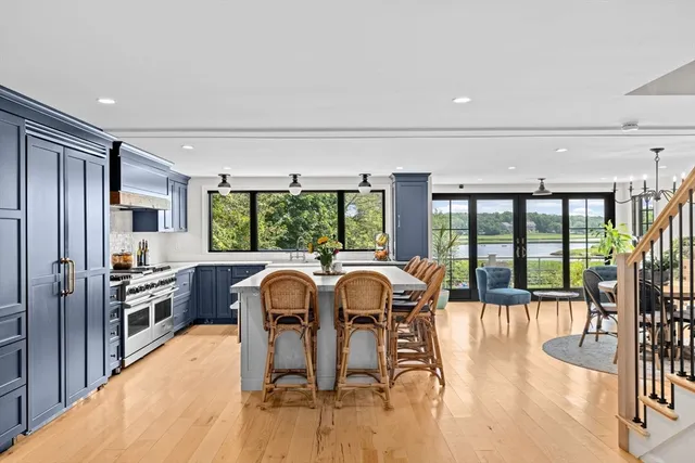 $4,489,000 | 392 South Main Street, Cohasset, MA 02025