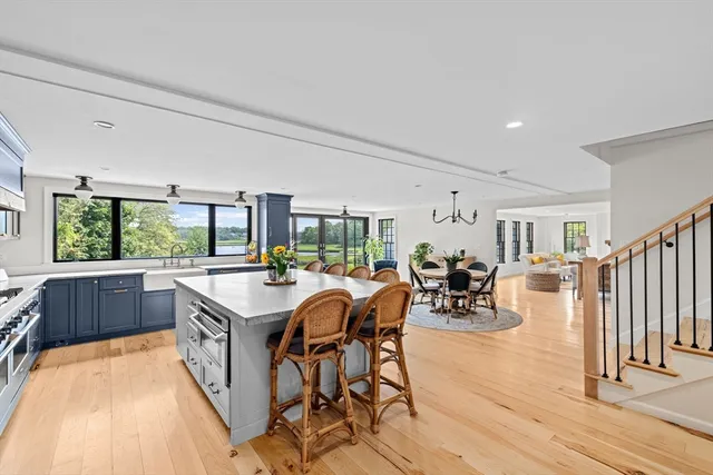 $4,489,000 | 392 South Main Street, Cohasset, MA 02025