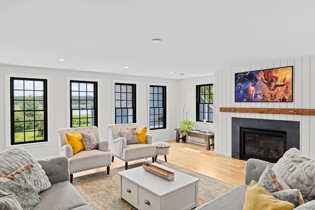 $4,489,000 | 392 South Main Street, Cohasset, MA 02025