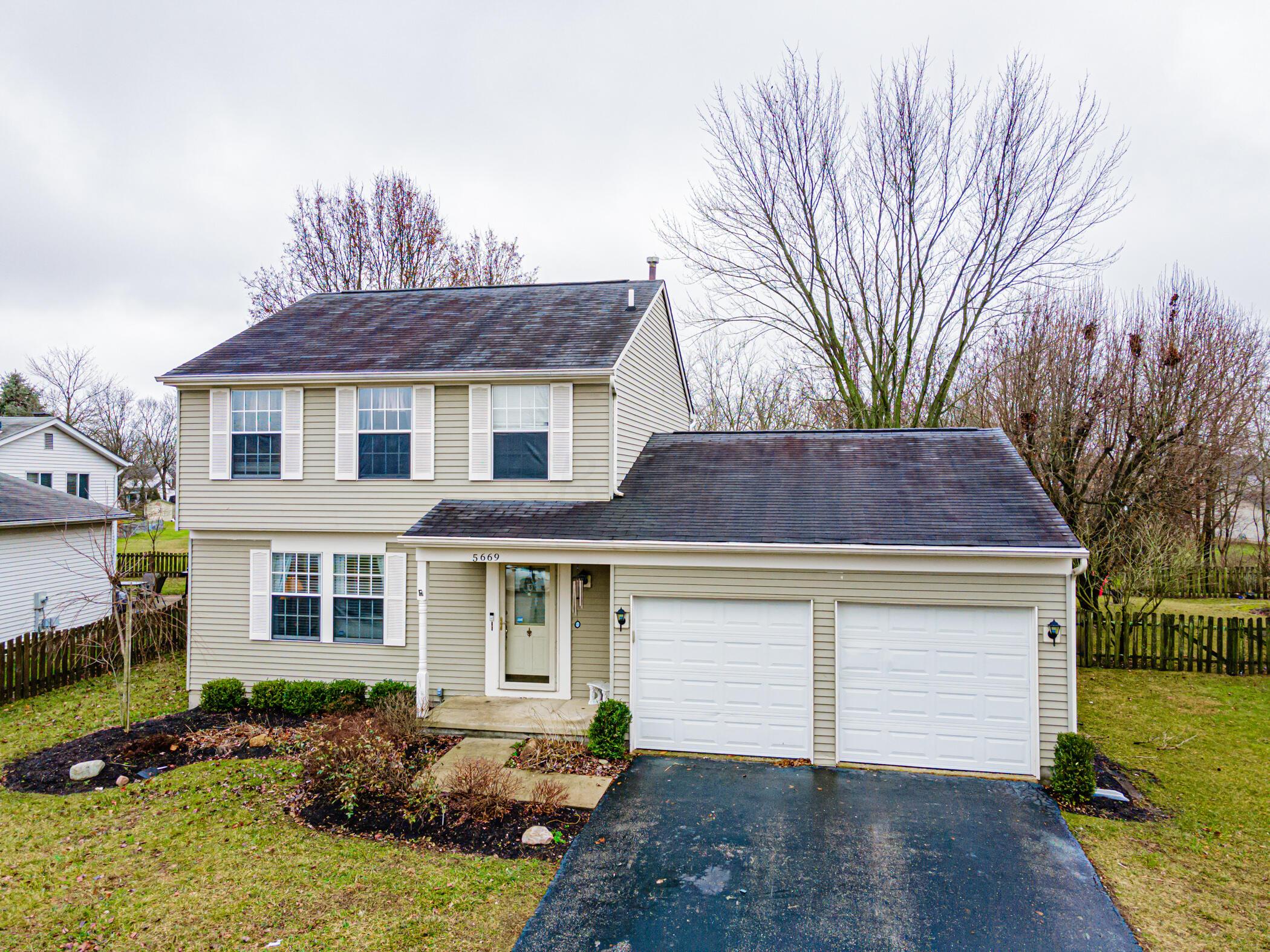 5669 Spring Hill Road Grove City, OH 43123 - Photo 3 of 64 5669 Spring Hill Road, Grove City, Ohio_