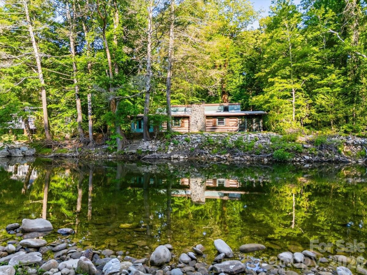 1878 Linville River Road Nebo, NC 28761 - Photo 13 of 37