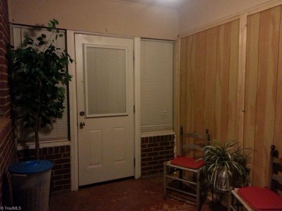 2521 Chestnut Grove Road King, NC 27021 - Photo 10 of 16