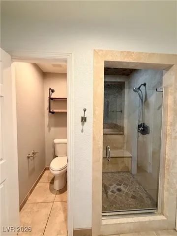 $2,350 | 7505 Pinedale Avenue, Las Vegas, NV 89145