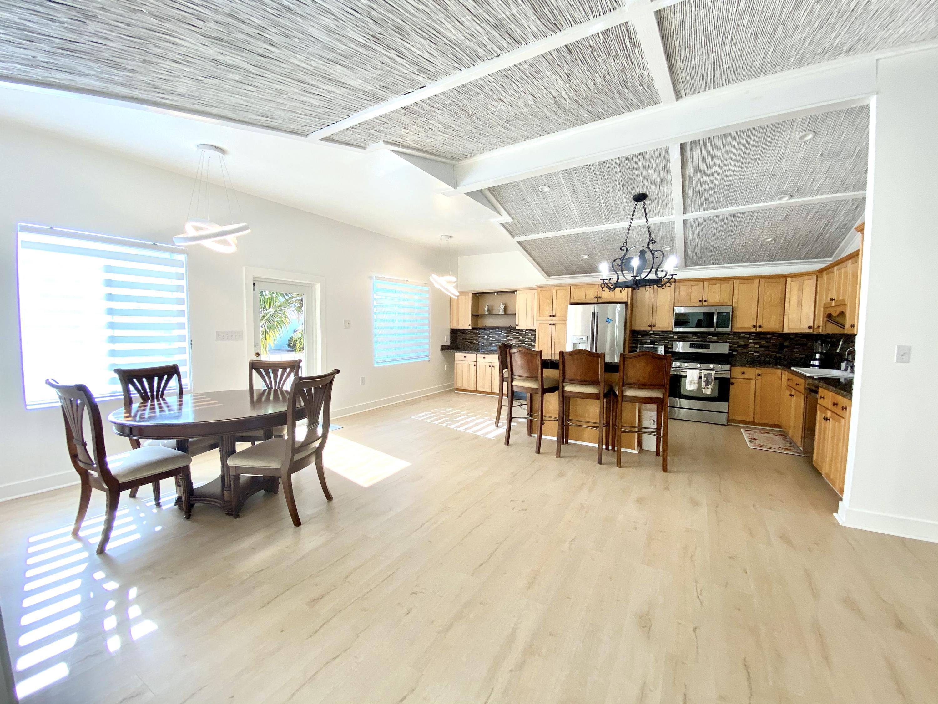 347 Blackbeard Road Summerland Key, FL 33042 - Photo 14 of 30 KitDining