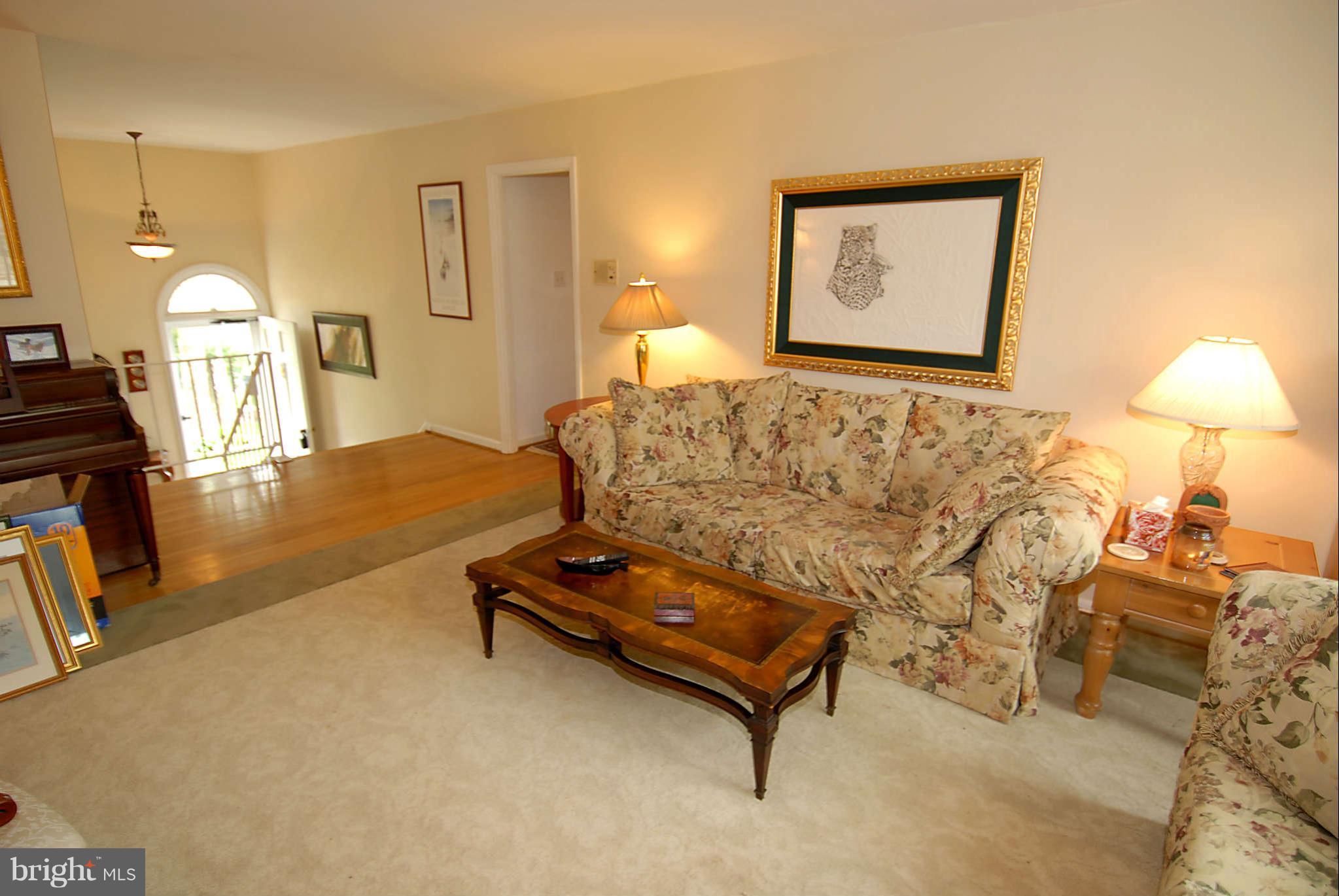 2403 Jackstay Terrace Reston, VA 20191 - Photo 3 of 30 Living Room