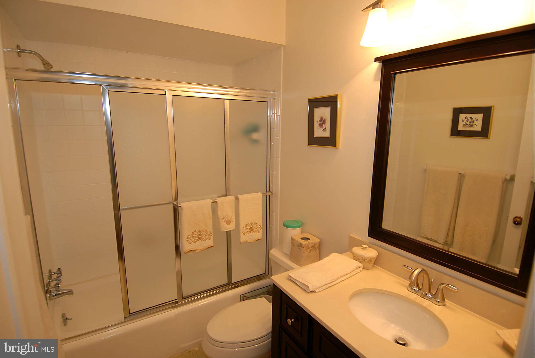 2403 Jackstay Terrace Reston, VA 20191 - Photo 24 of 30 Bath