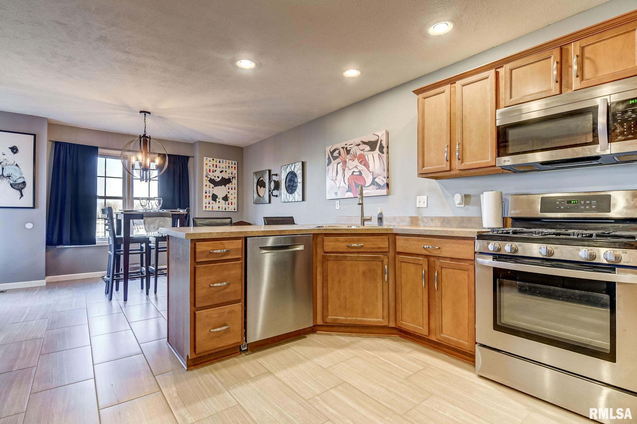2706 Johnathan Place Springfield, IL 62711 - Photo 11 of 31 Gallery Image 11