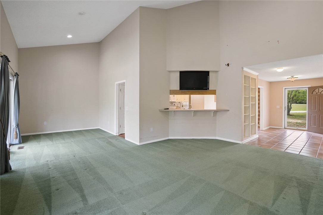 326 Conneross Road Townville, SC 29689 - Photo 8 of 25 Den
