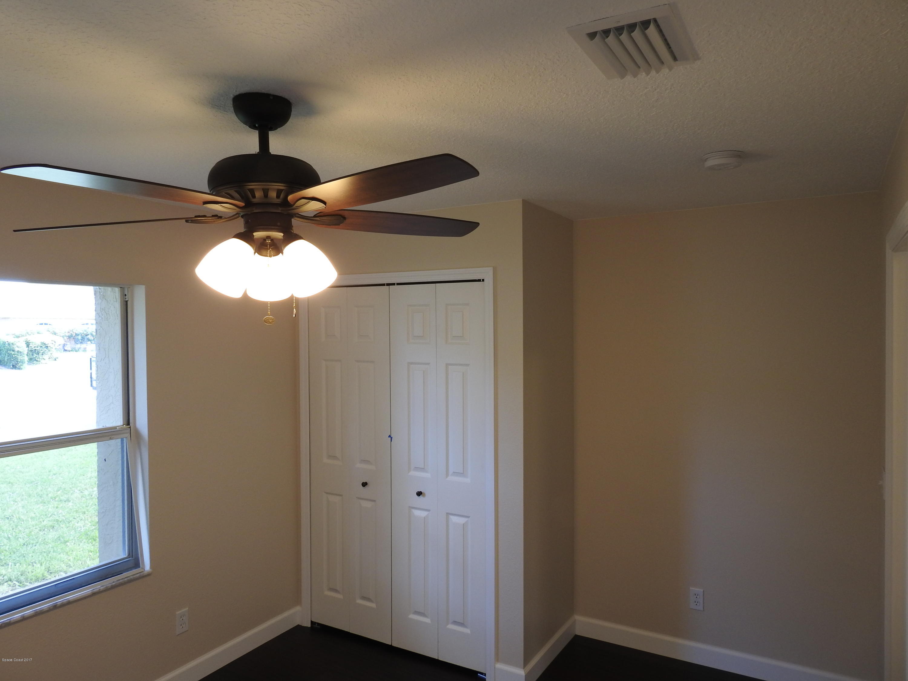 230 Rios Circle Southeast Palm Bay, FL 32909 - Photo 14 of 41 DSCN0928