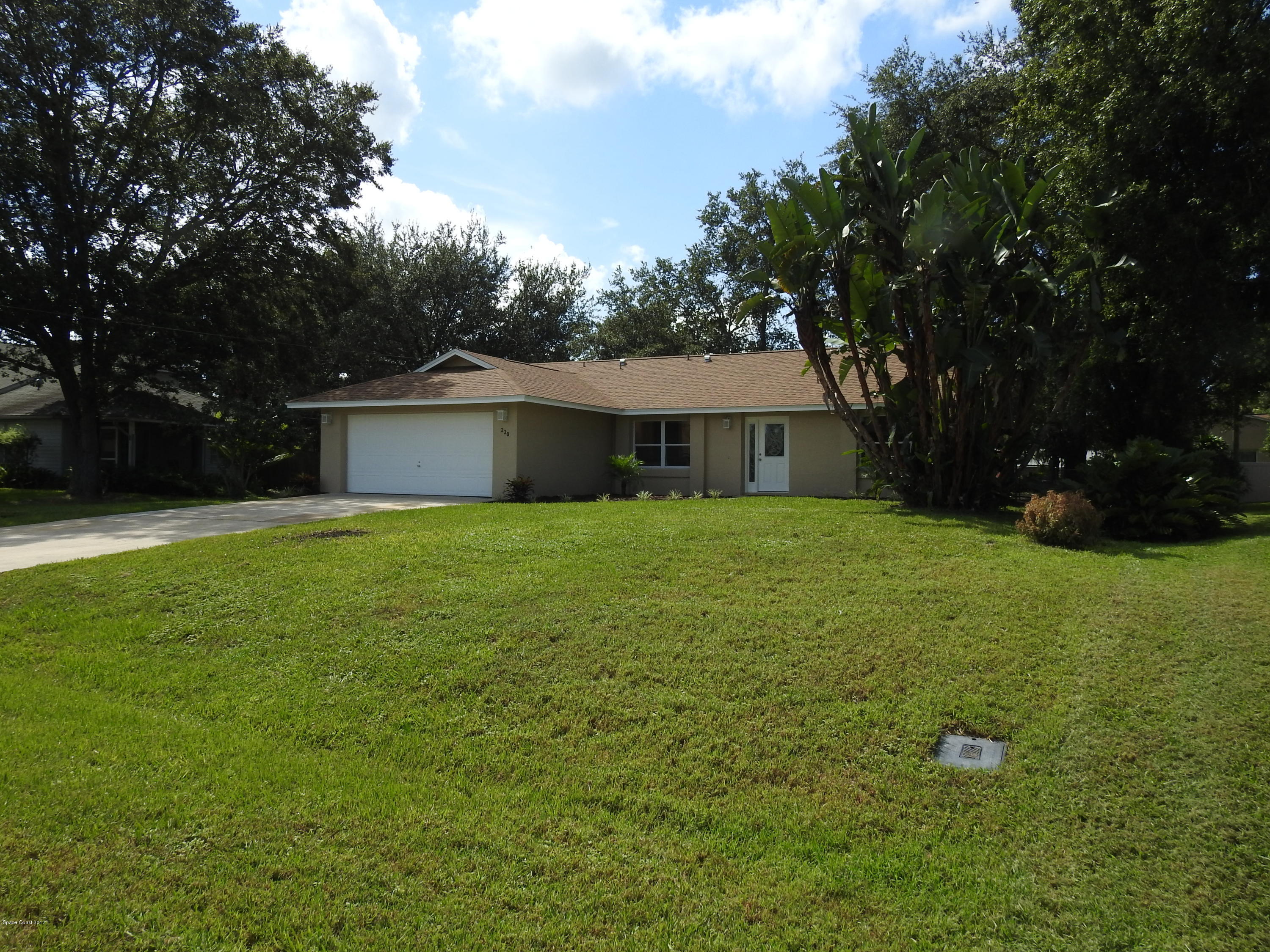 230 Rios Circle Southeast Palm Bay, FL 32909 - Photo 3 of 41 DSCN0892