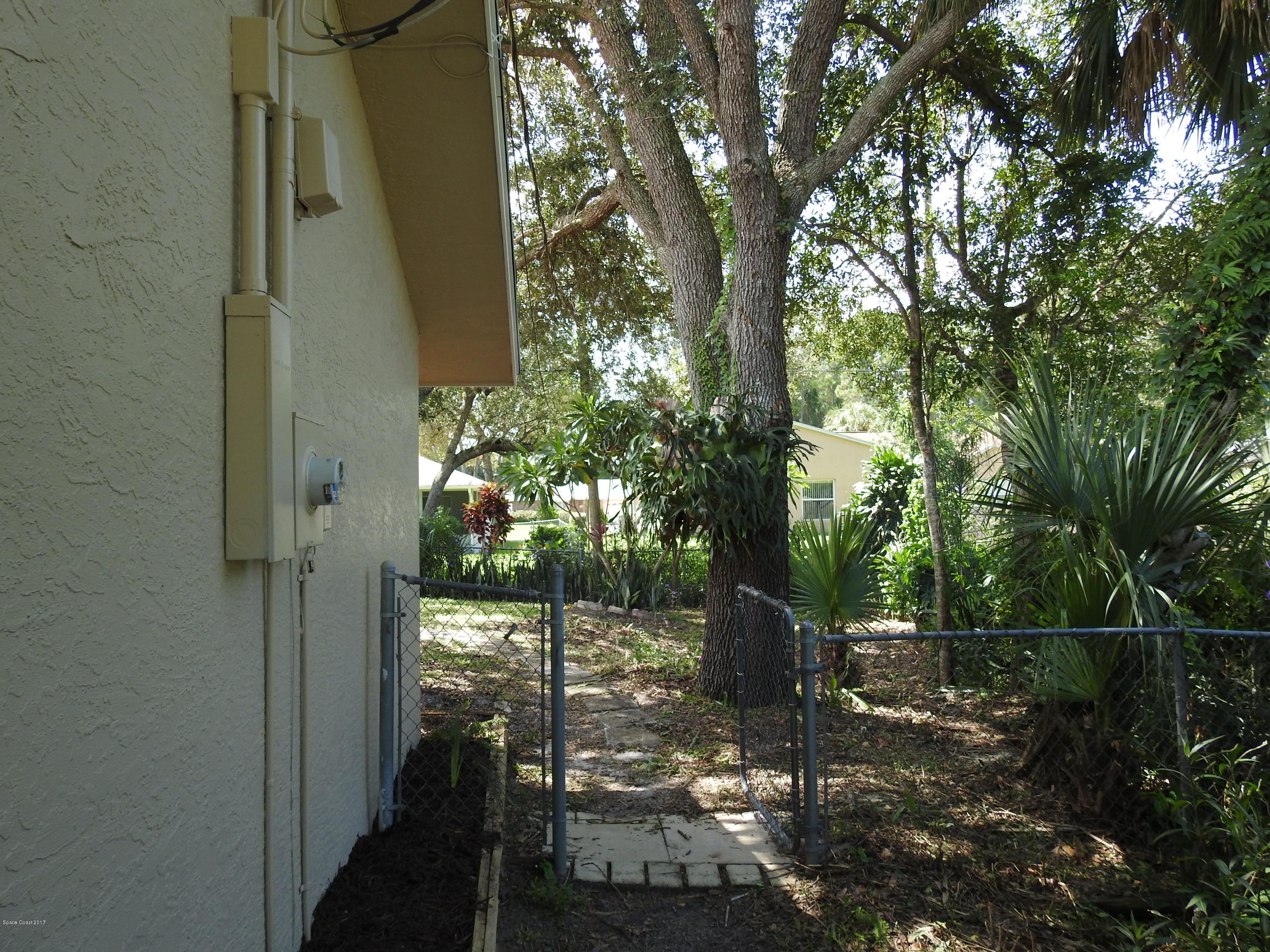 230 Rios Circle Southeast Palm Bay, FL 32909 - Photo 35 of 41 DSCN0992