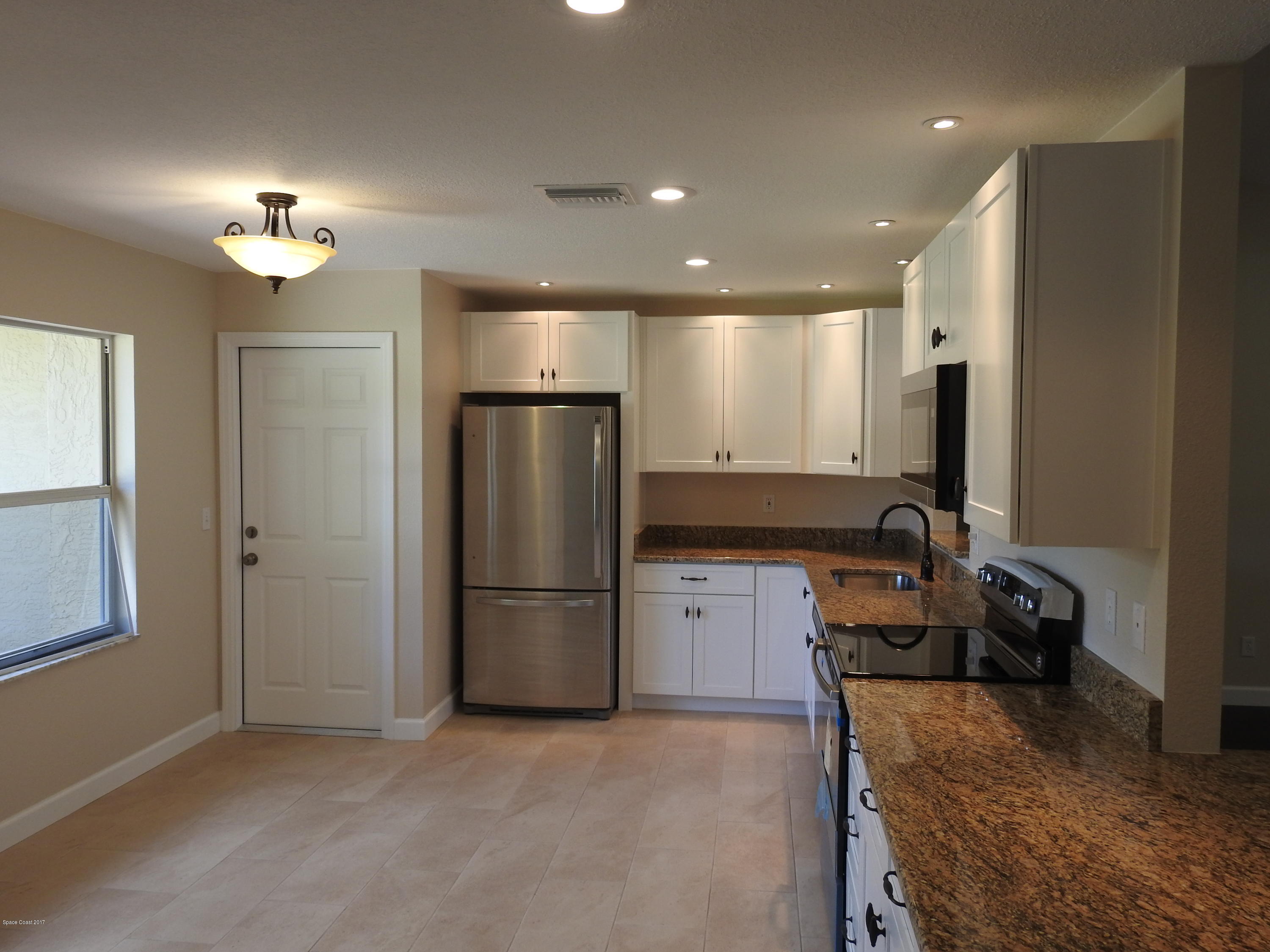 230 Rios Circle Southeast Palm Bay, FL 32909 - Photo 10 of 41 DSCN0916