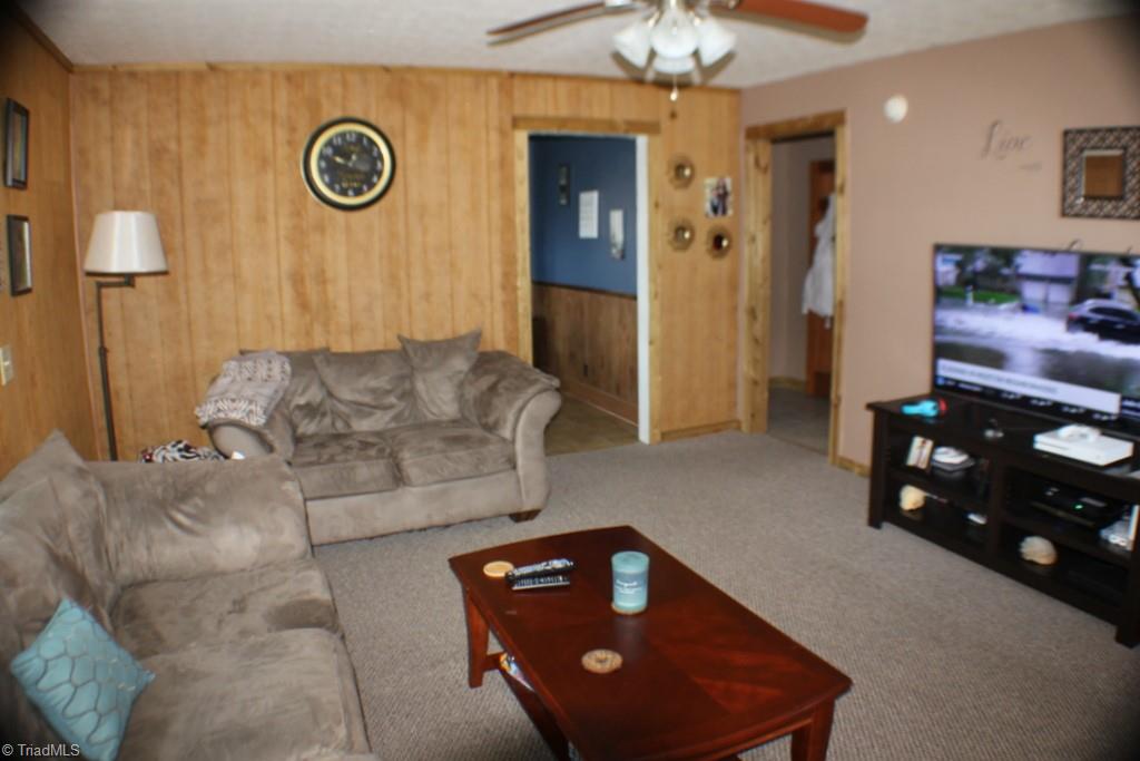 113 McCraw Road Dobson, NC 27017 - Photo 5 of 20 Gallery Image 5