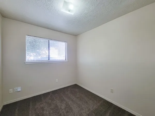 $1,295 | 10059 Emerald Creek Drive, Houston, TX 77070