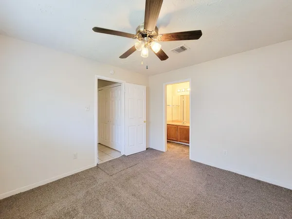 $1,295 | 10059 Emerald Creek Drive, Houston, TX 77070