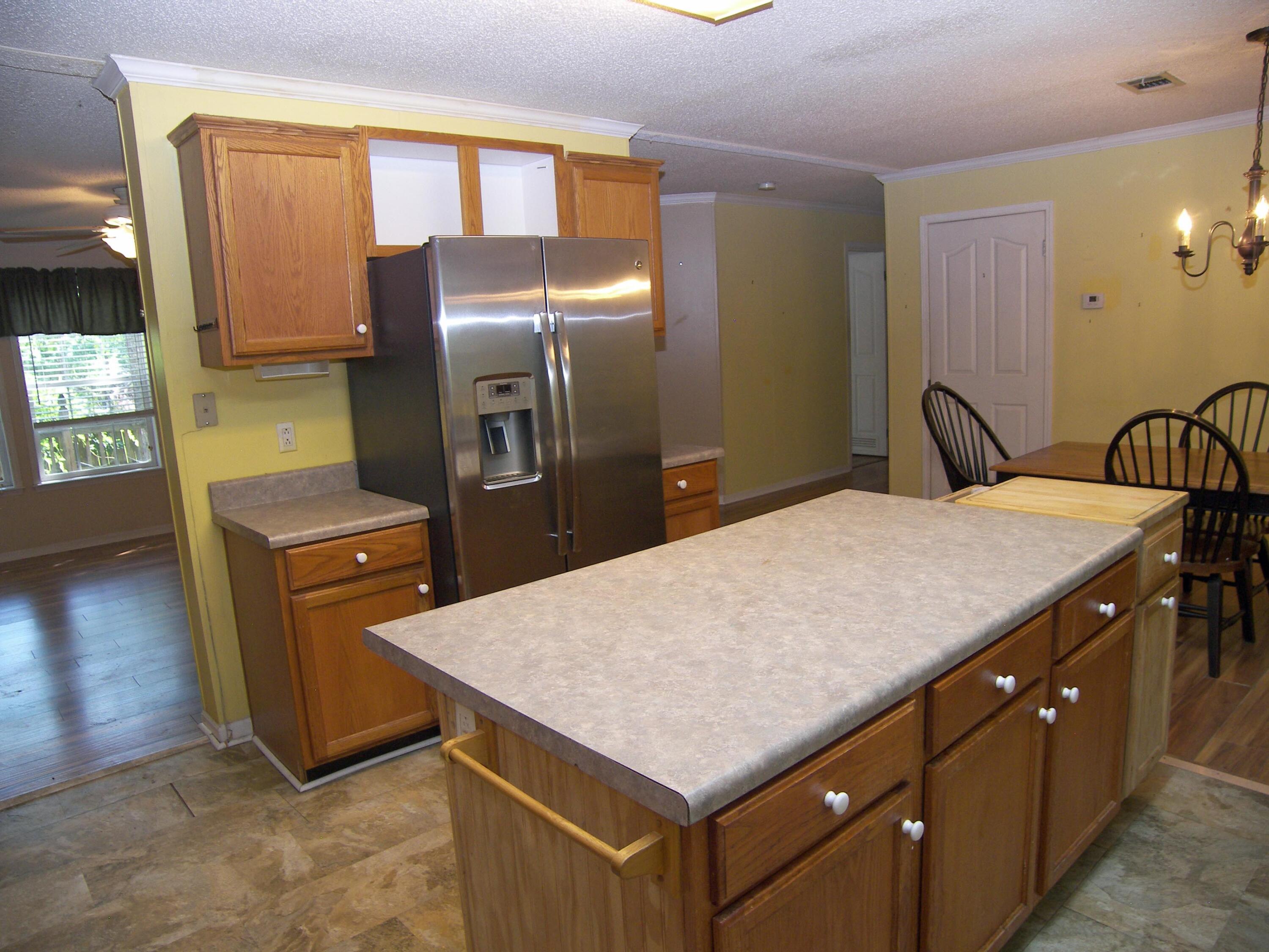 100 Autumn Lane Moncks Corner, SC 29461 - Photo 8 of 29 Kitchen2