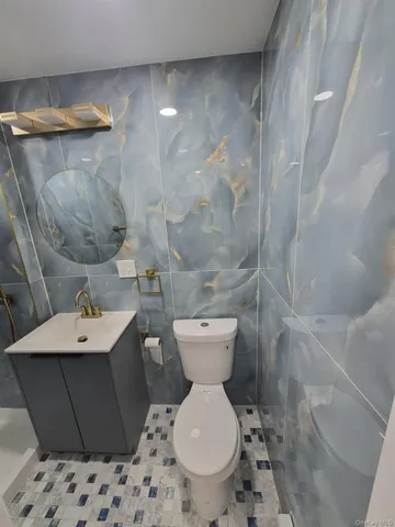 $1,100,000 | 623 Ashford Street | New Lots