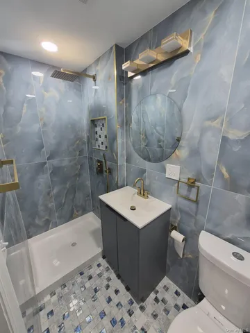 $1,100,000 | 623 Ashford Street | New Lots