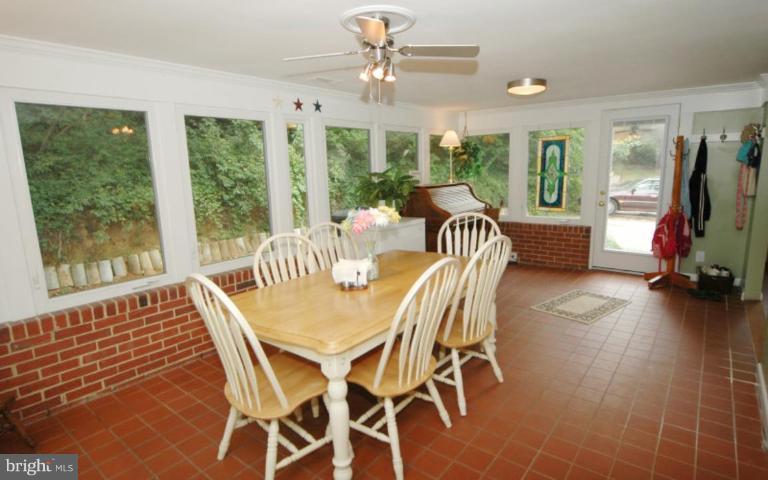 301 Old Courthouse Road Northeast Vienna, VA 22180 - Photo 19 of 19 Sunroom