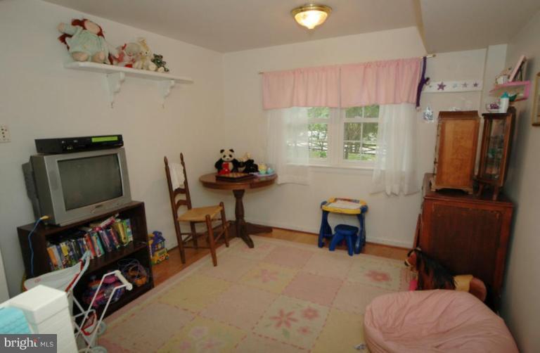 Bedroom #1