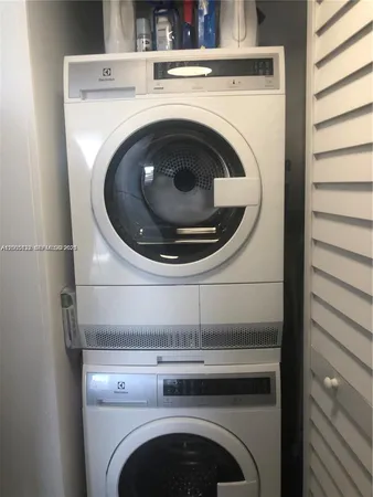 $2,850 | 20225 Northeast 34th Court, Unit 1016, Aventura, FL 33180