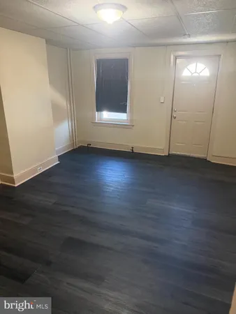 $1,750 | 352 1/2 East Airy Street, Norristown, PA 19401