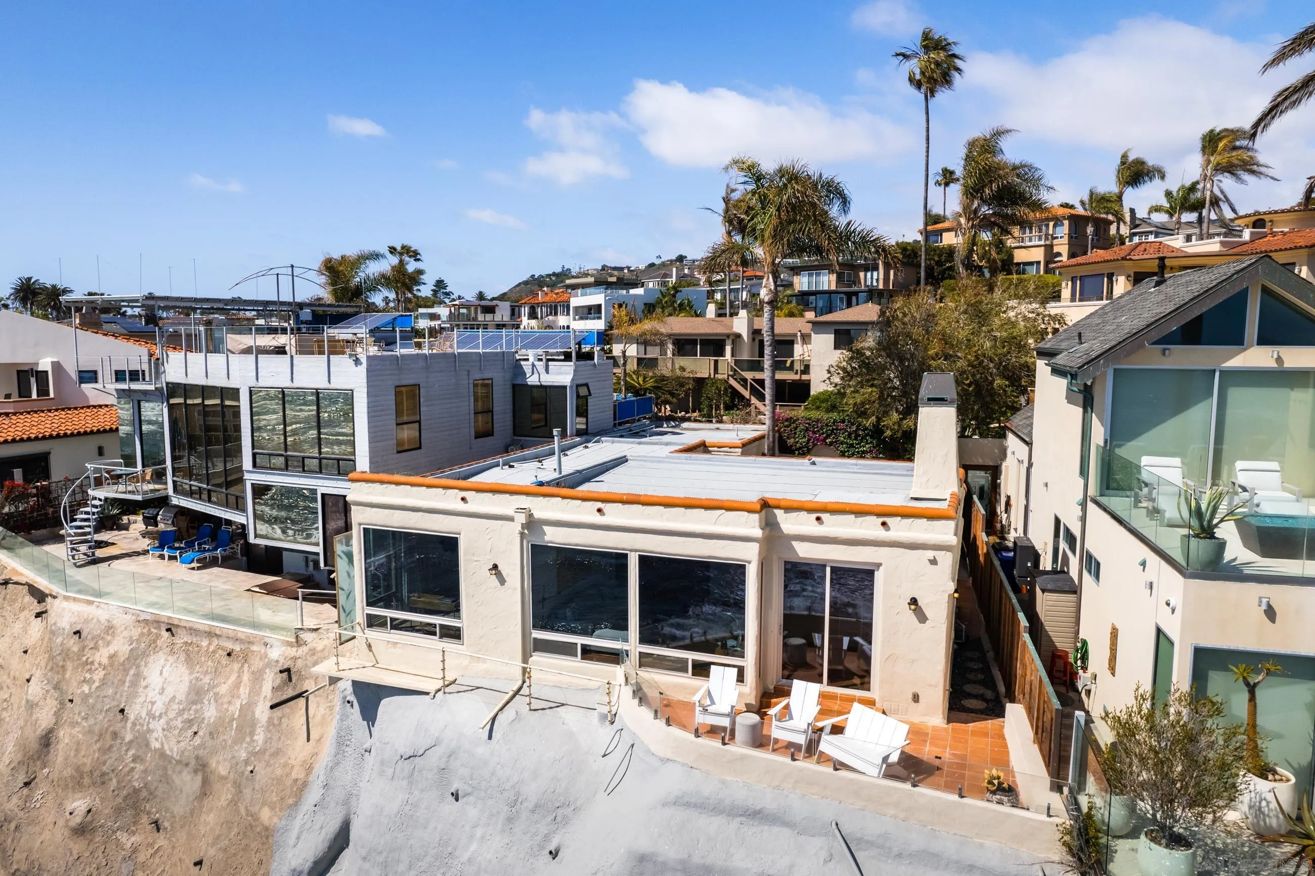 5650 Dolphin Place La Jolla, CA 92037 - Photo 46 of 54 a view of multiple houses
