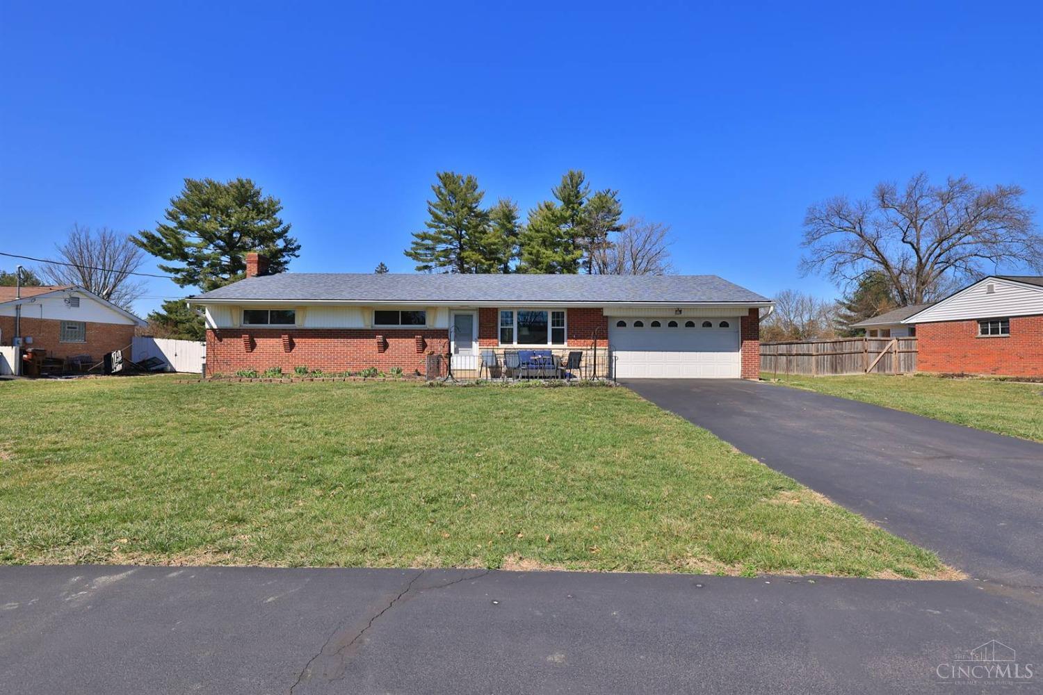 810 Wards Corner Road Loveland, OH 45140 - Photo 1 of 48 Gallery Image 1