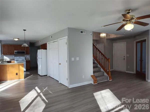 $1,895 | 10000 Dunfries Road, Matthews, NC 28105