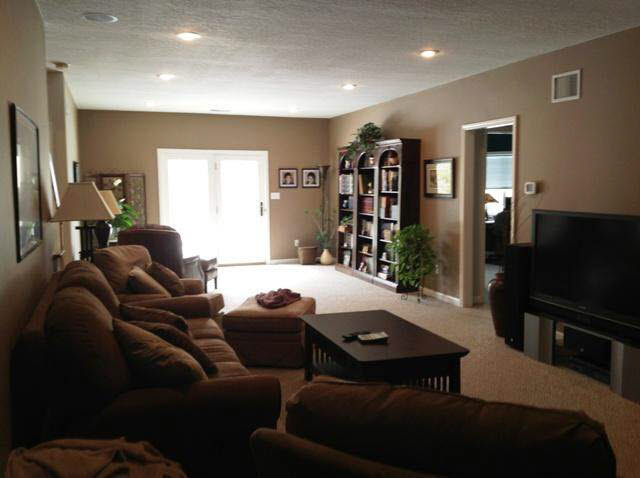 180 South Hunters Ridge Warsaw, IN 46582 - Photo 5 of 8 Gallery Image 5