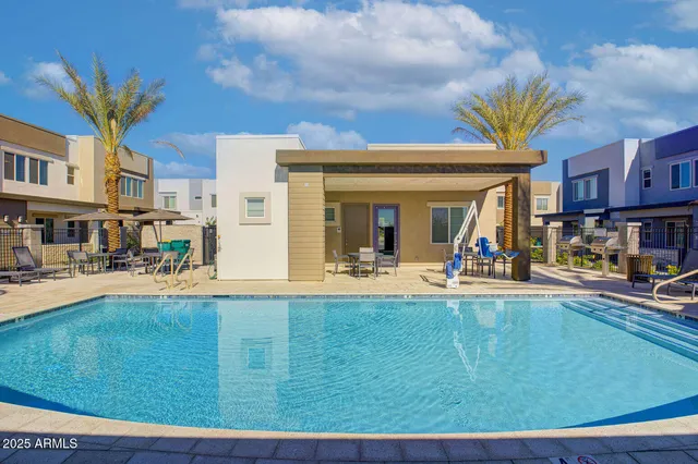 $2,399 | 16830 North 141st Avenue, Unit 3A, Surprise, AZ 85374