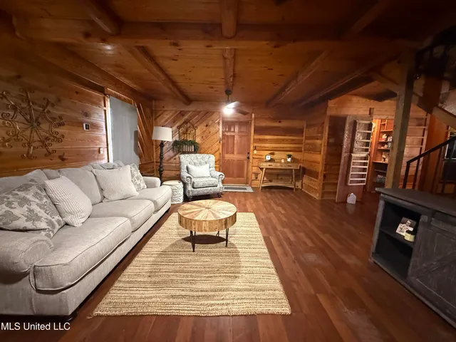 $330,000 | 24929 Highway 12, Lexington, MS 39095