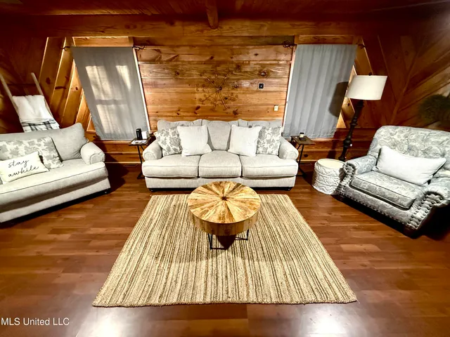 $330,000 | 24929 Highway 12, Lexington, MS 39095