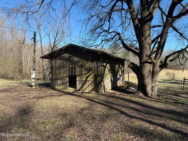 $330,000 | 24929 Highway 12, Lexington, MS 39095