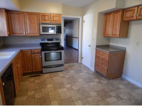 247 Dumfries Road Bristol, TN 37620 - Photo 7 of 16 Photo 7