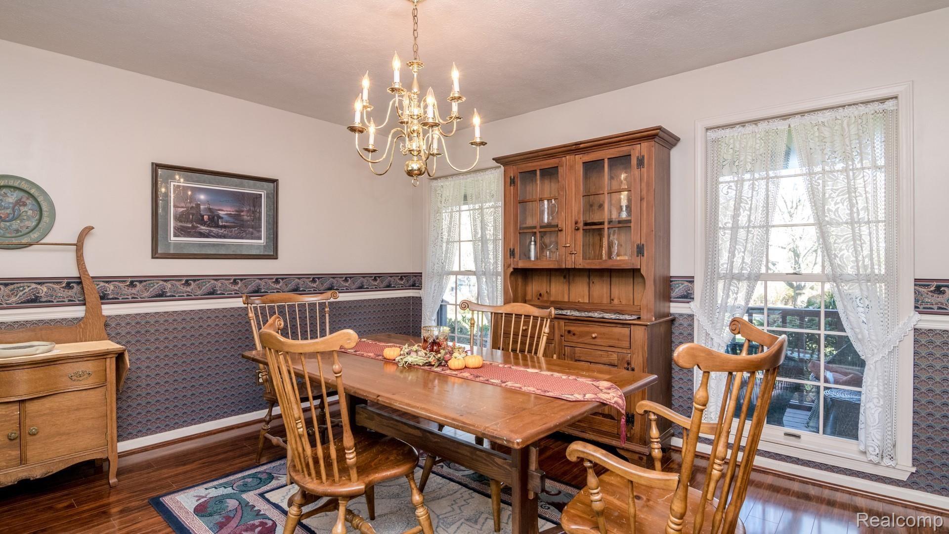 7231 Toma Road Dexter, MI 48130 - Photo 16 of 44 DiningRoom.jpg