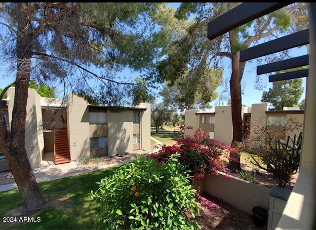 4201 East Camelback Road, Unit 30 Phoenix, AZ 85018 - Photo 1 of 27 Villa Green