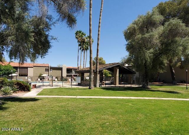 4201 East Camelback Road, Unit 30 Phoenix, AZ 85018 - Photo 22 of 27 Lush Landscape