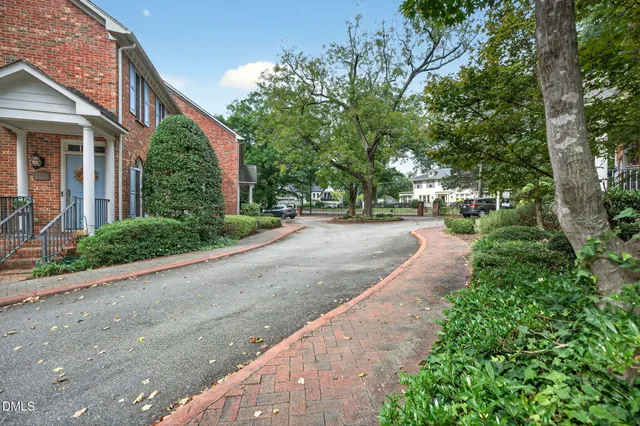 $419,900 | 1404 Governors Court, Raleigh, NC 27604