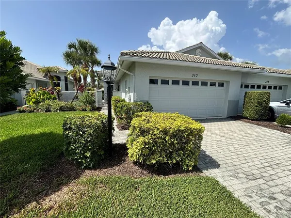$317,990 | 310 Reclinata Circle, Venice, FL 34292
