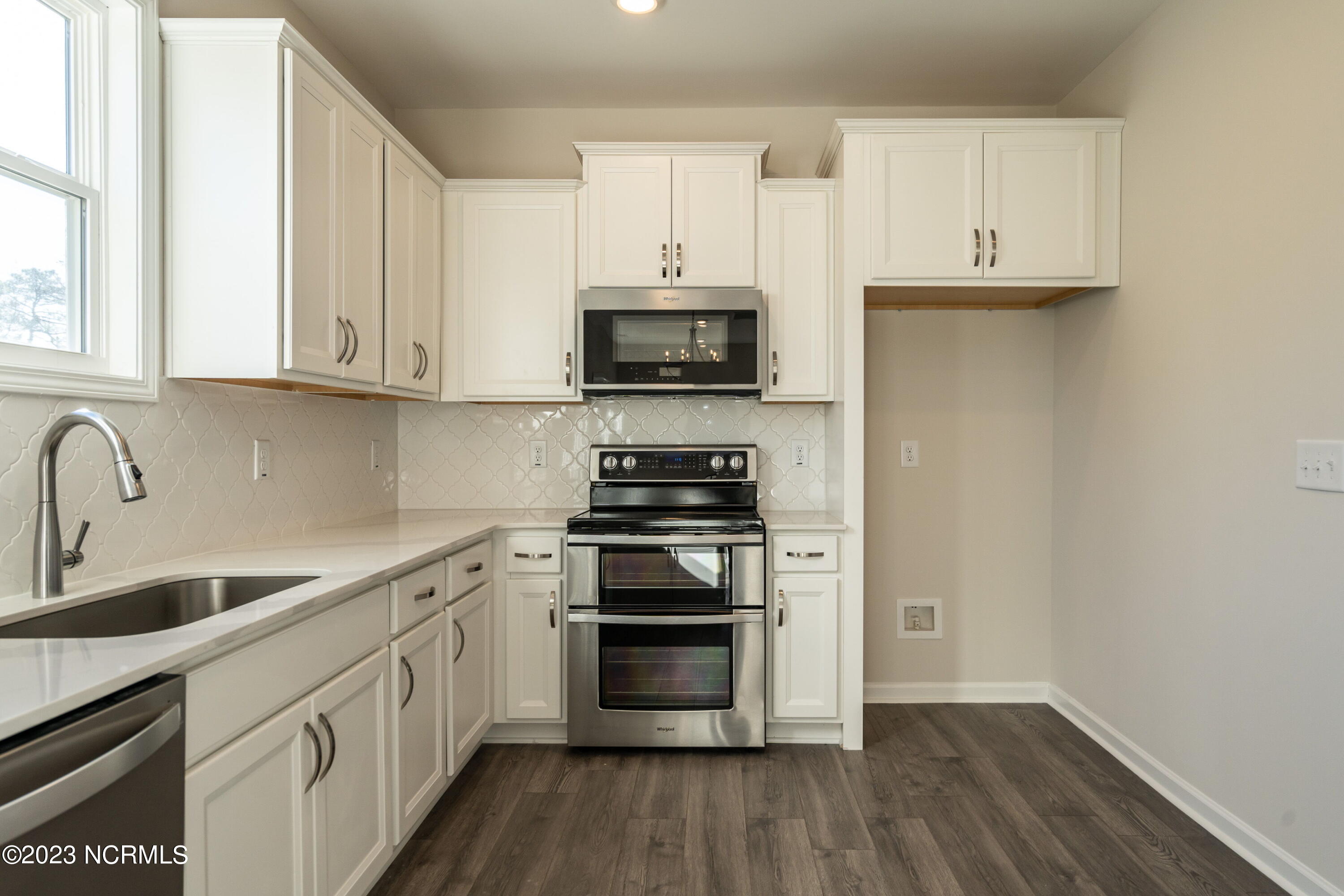 8807 Colbert Pl Drive Leland, NC 28451 - Photo 18 of 32 020-original-kitchen